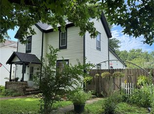 303 E Wea St, Paola, KS 66071