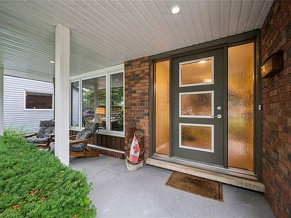 4th image of 88 Manor Dr