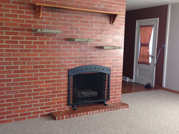2nd image of 419 Mulberry Dr