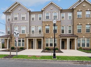 5 Robeson St, Somerville, NJ 08876