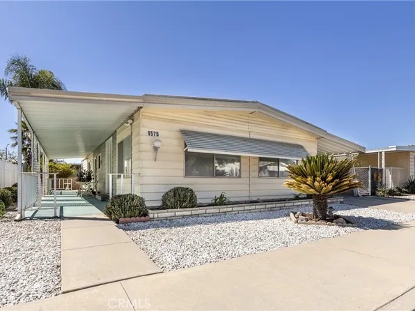 1575 Carlotta Dr, Hemet, CA 92543