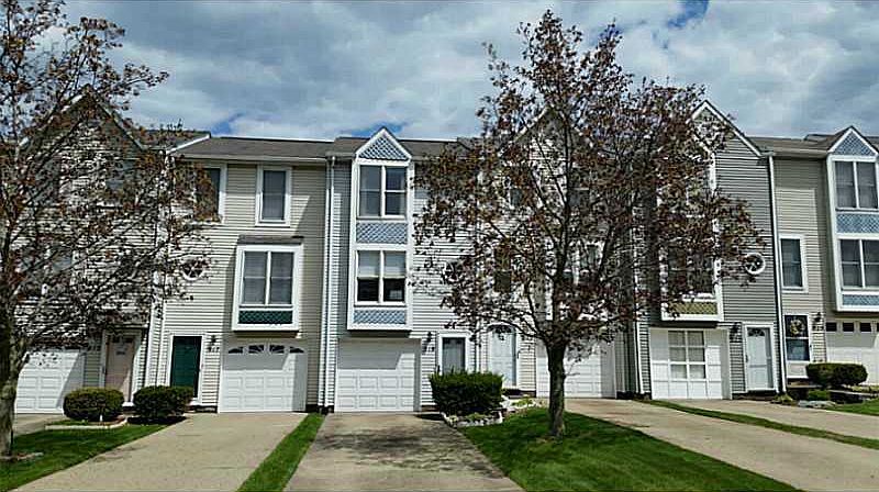1st image of 519 Elm Ct