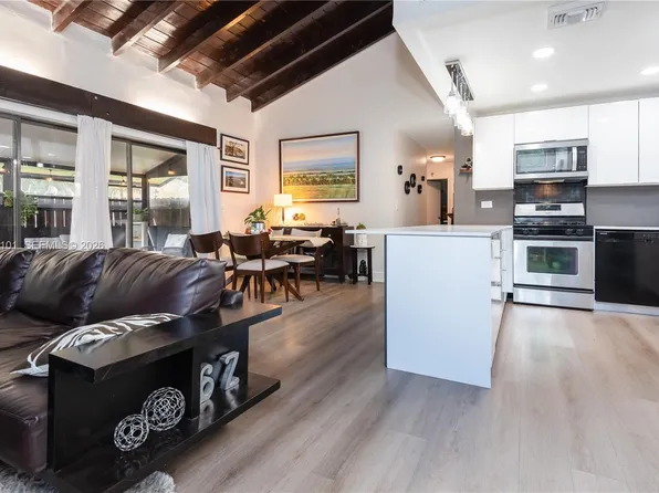 3038 E Missionwood Cir #A-1, Miramar, FL 33025