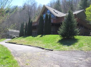 549 Cagle Cv, Sylva, NC 28779