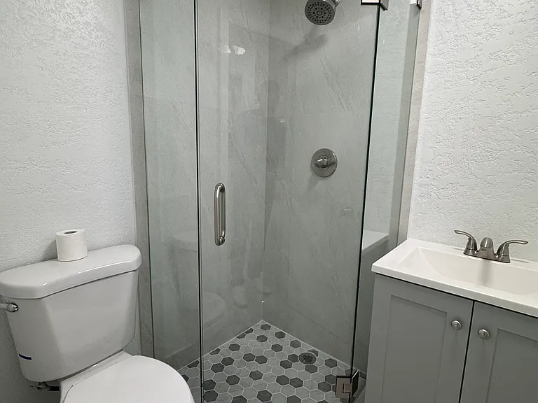 664 Colson Dr — Photo 11
