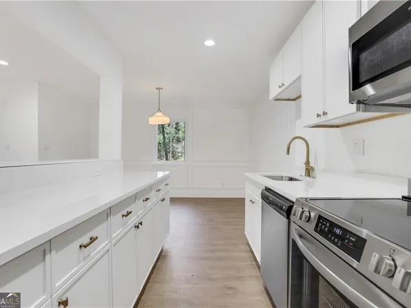 2396 Lawrenceville Hwy Unit V, Decatur, GA 30033