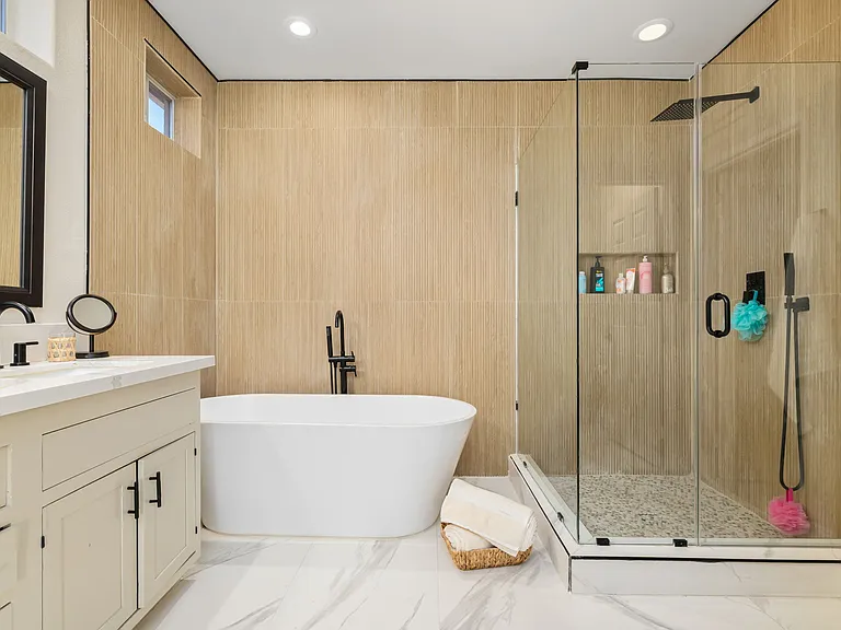 45168 Coeur Dalene Dr — Photo 18