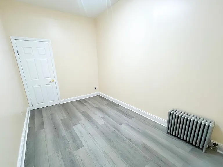 54-06 Nurge Ave #3 — Photo 9