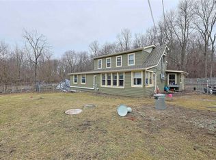 227 Quaker St, Plattekill, NY 12589