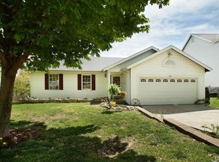 180 Hunters Green Ln, Eureka, MO