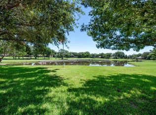 1600 Meadow Crest Ln, Mansfield, TX 76063