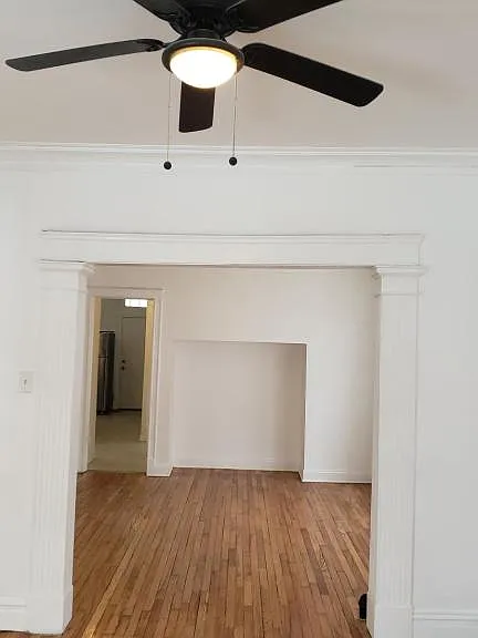 7833 S Burnham Ave — Photo 13