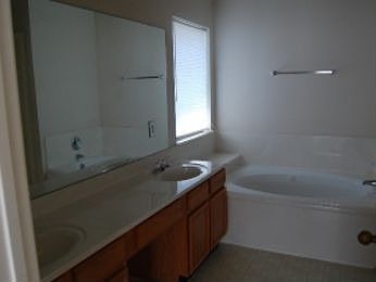 5th image of 3947 Camelia Glen Ln #L