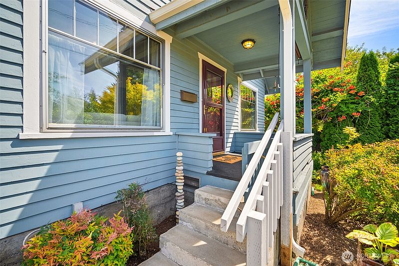 2nd image of 1140 Grant Street