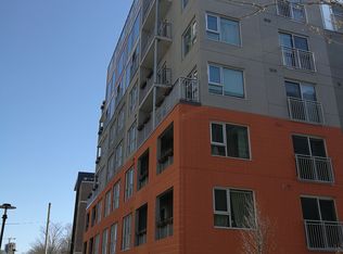 321 Spruce St #502, Waterloo, ON N2L0G4