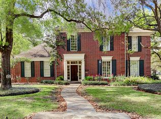 5402 Fieldwood Dr, Houston, TX 77056