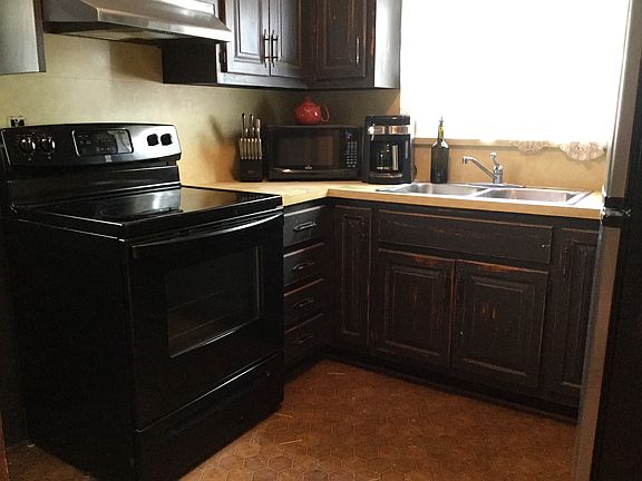 5th image of 218 Beechwood Ln