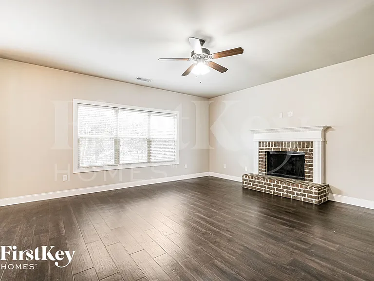 115 Muscogee Dr — Photo 3