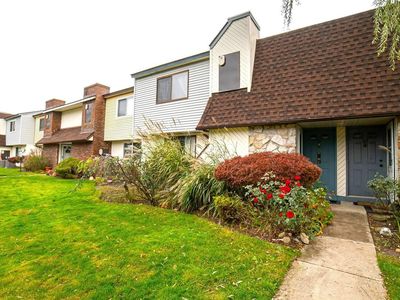 52 Pointe Circle S #52, Coram, NY, 11727