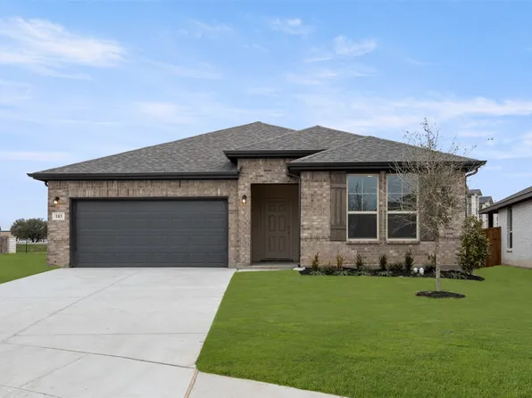 103 Manchester Dr, Cleburne, TX 76031