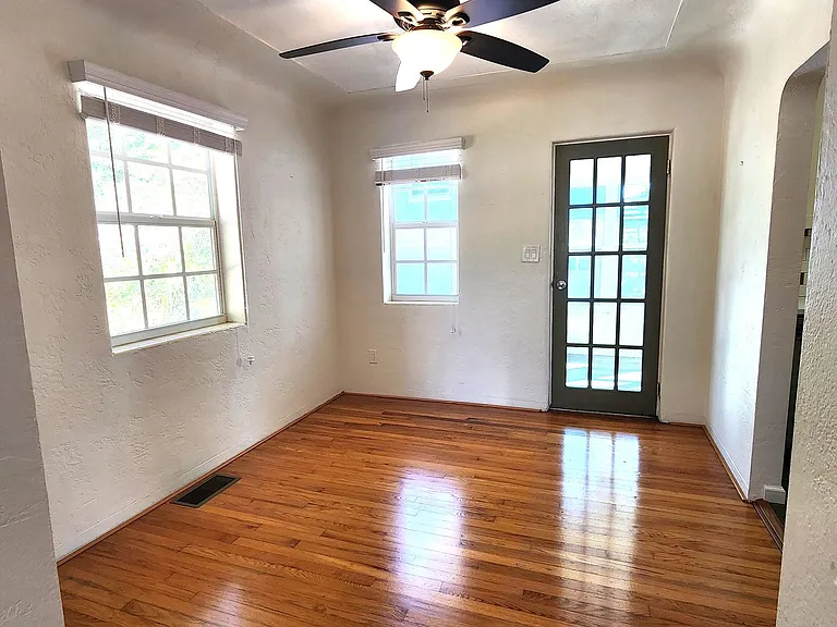 733 Buena Vista Ave — Photo 8
