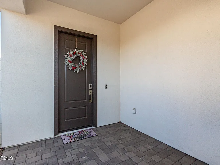 4810 E Helena Dr — Photo 5