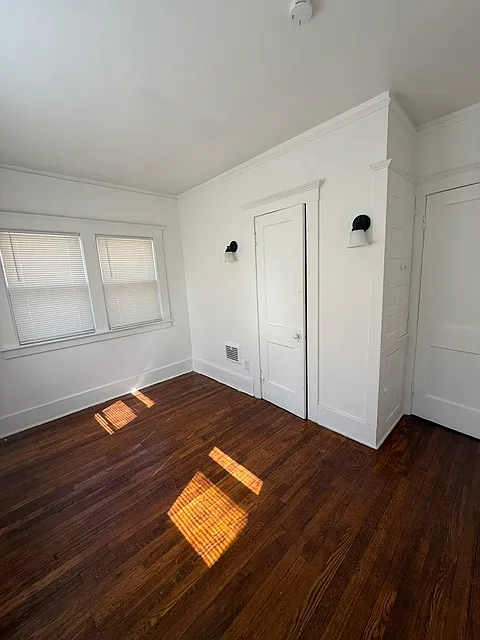 2269 Clairmount St — Photo 2