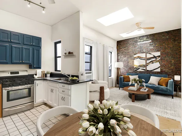 467 Pacific Street image 4 of 8