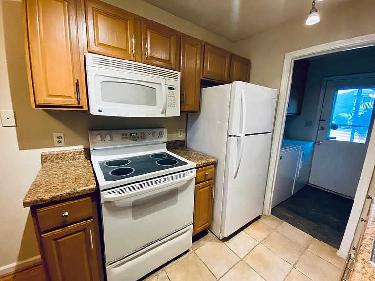 Kitchen 2_12152021
