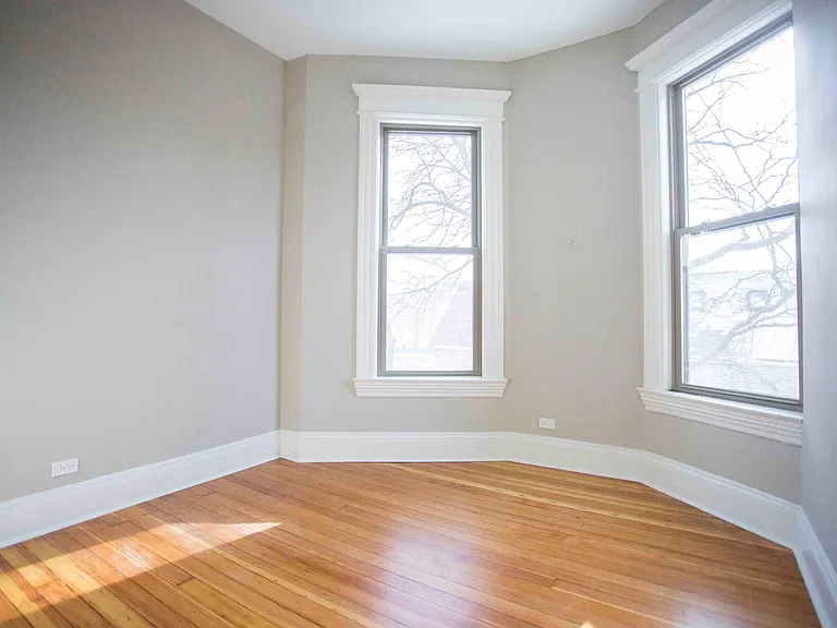 1110 N California Ave #2F — Photo 7