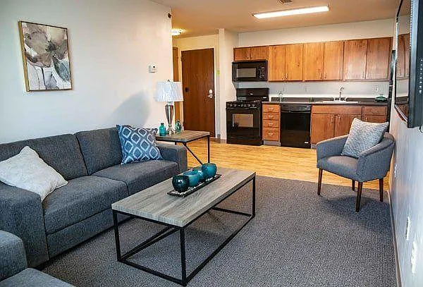 WaterFront Apartments — Photo 3