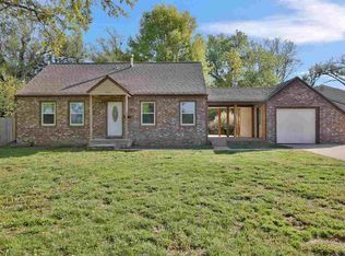 1704 N Westwood Ave, Augusta, KS 67010