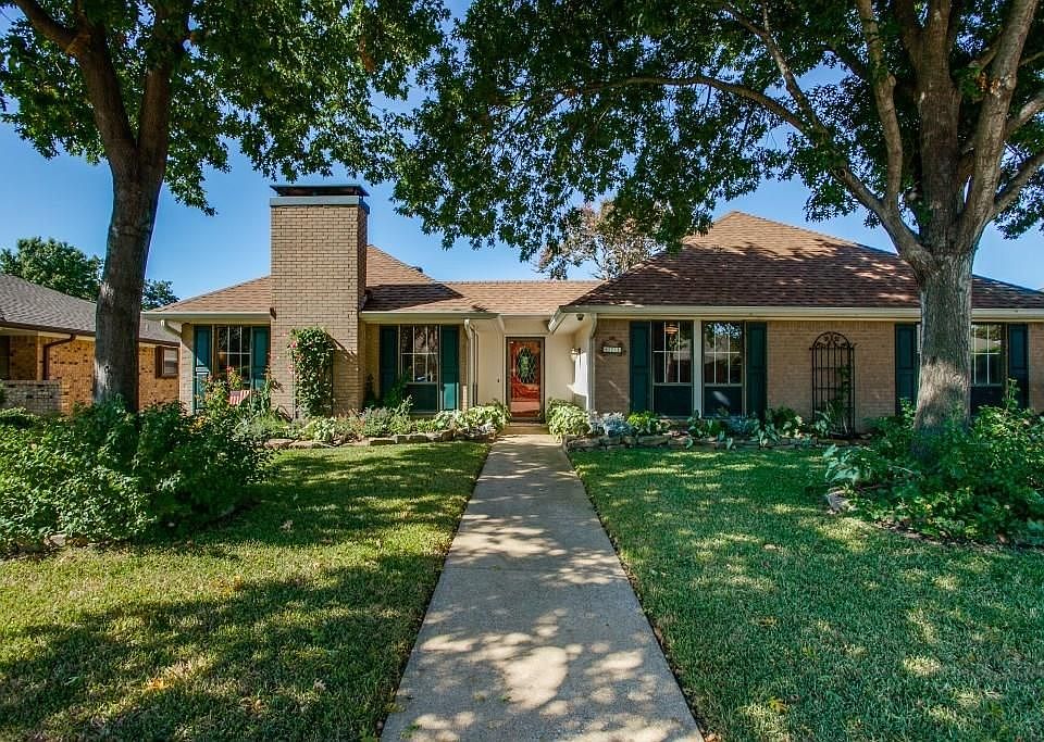 1st image of 421 Willowcrest Dr