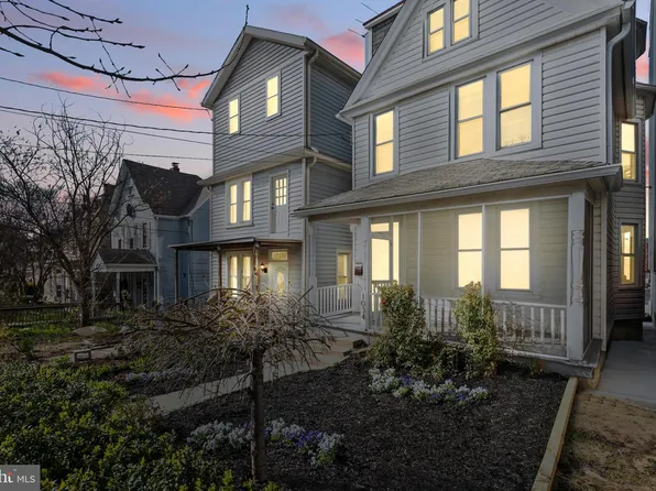 1034 Newton St NE, Washington, DC 20017