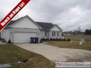 2431 Willow Way Dr, Commerce Township, MI