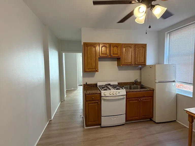 1532 S 2nd St #2R — Photo 7