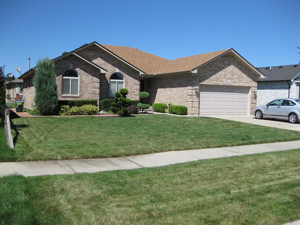 1st image of 28593 Wales Dr