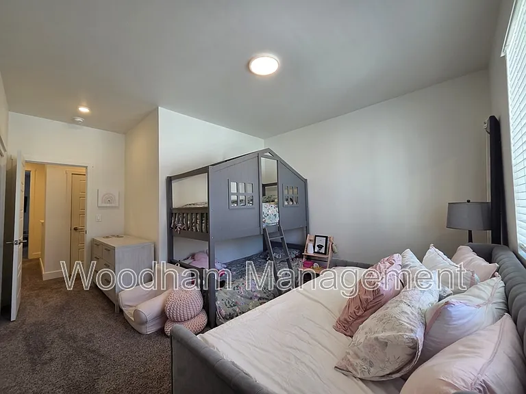 4819 Harvest Pkwy — Photo 31