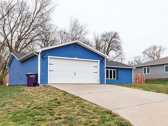 2nd image of 132 Allen Hill Dr