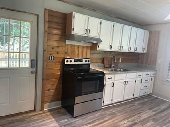 340 Windmill Point Rd