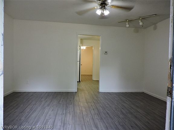 4th image of 4714 S 30th St