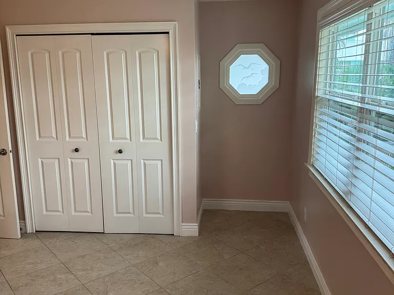 321 S Ocean Dr #1 — Photo 18