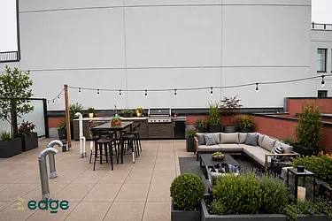 271 Metropolitan Avenue, #4C