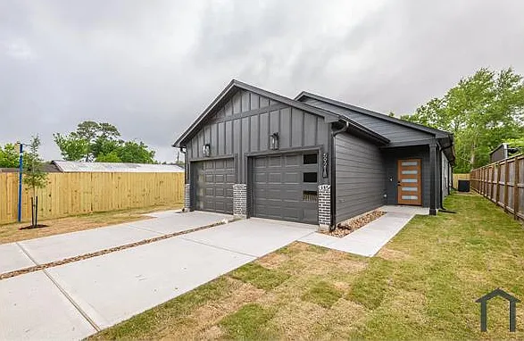 5921 Mountwood St #B — Photo 4