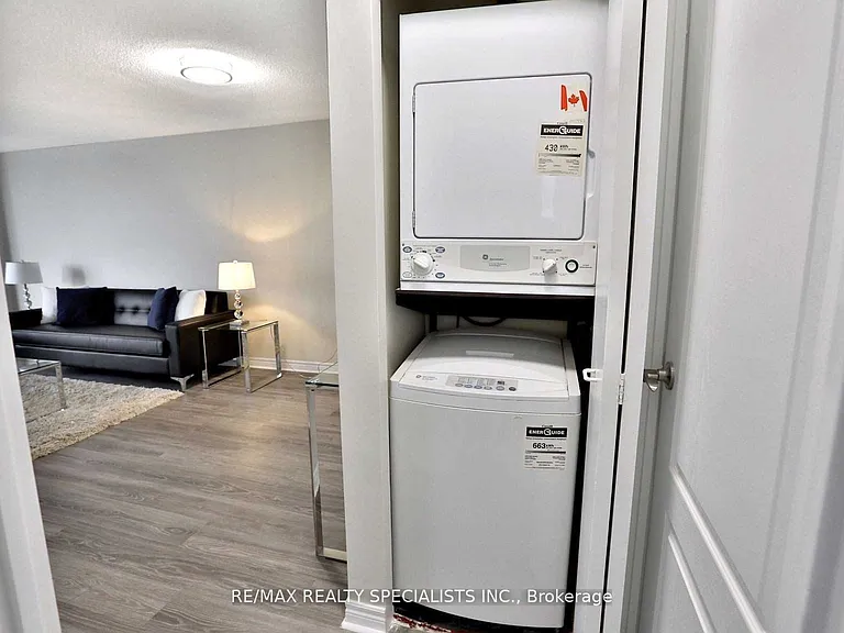 2470 Eglinton Ave W #507 — Photo 14
