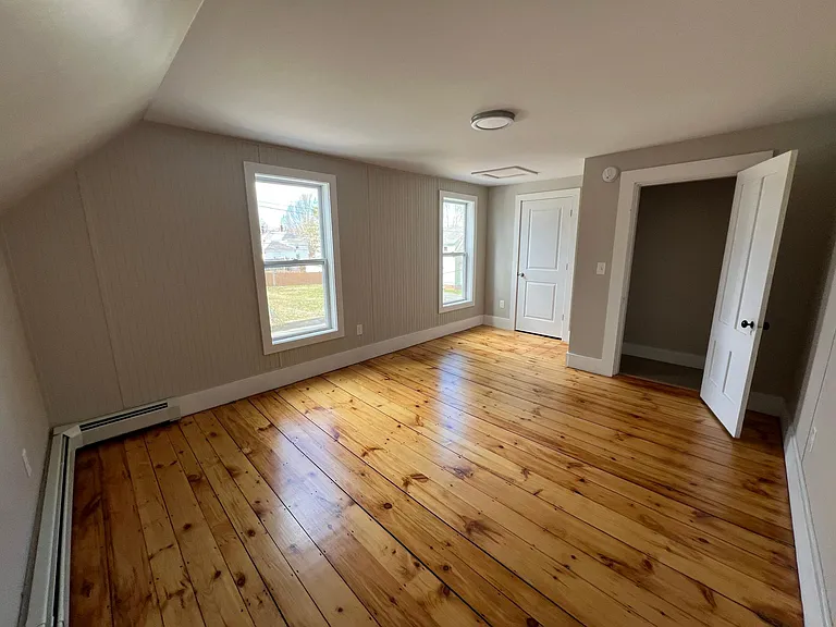 248 Forest St #B — Photo 15