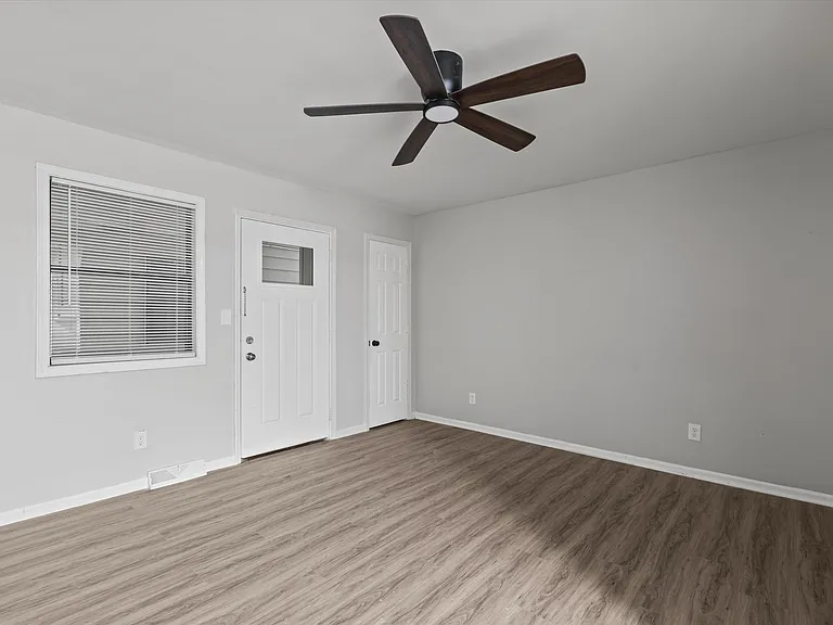 720 Ottawa St #134 — Photo 2