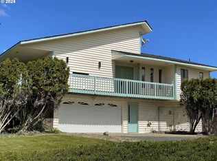 33890 River View Dr, Hermiston, OR 97838