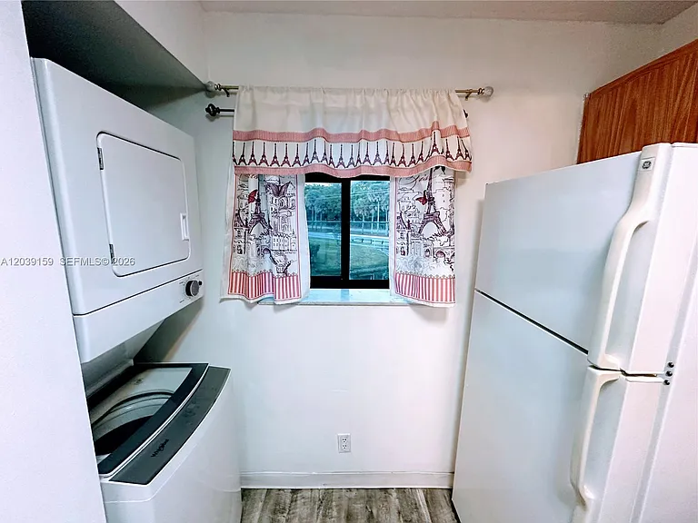 107 Gardens Dr #205 — Photo 5