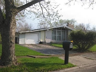 2nd image of 8300 Hickory Ave